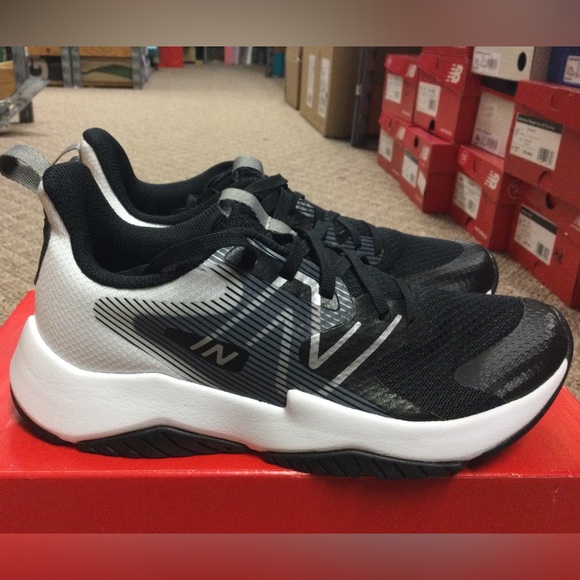 New Balance Other - New Balance Rave Run Tie Black/White WIDES